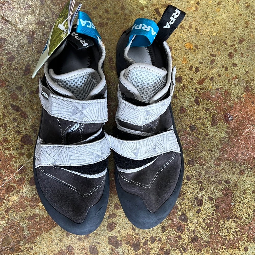 Scarpa origin climbing shoes NWT